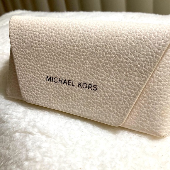 White Michael Khors Sunglasses Case